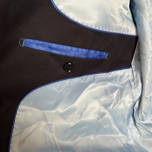 Berragamo navy Mens Blazer, 42R - Picture 4 of 5